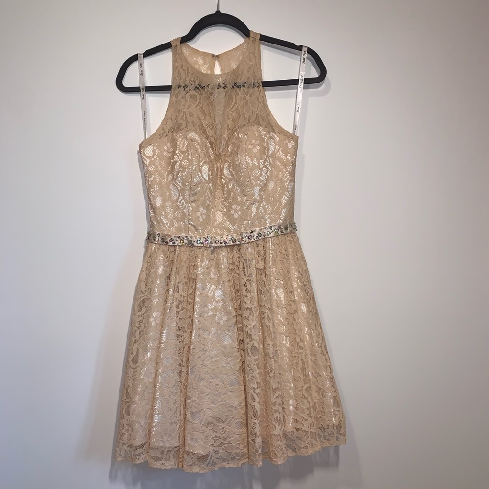 Star Box Size Small Champagne Prom Dress